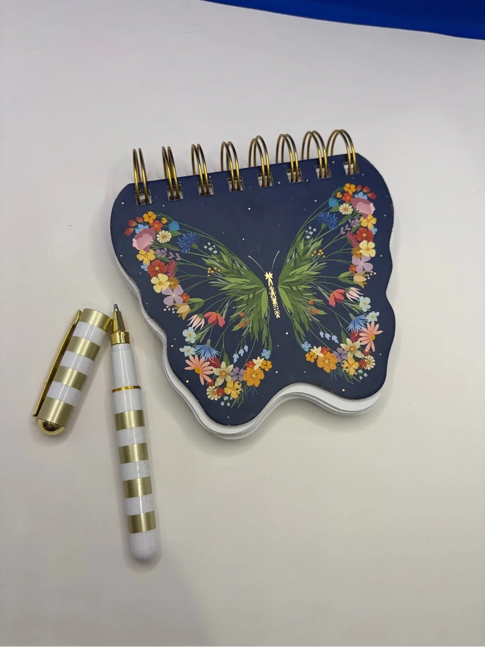 Butterfly Floral Spiral Notebook With Pen - Navy Cover - Picture 6 of 6